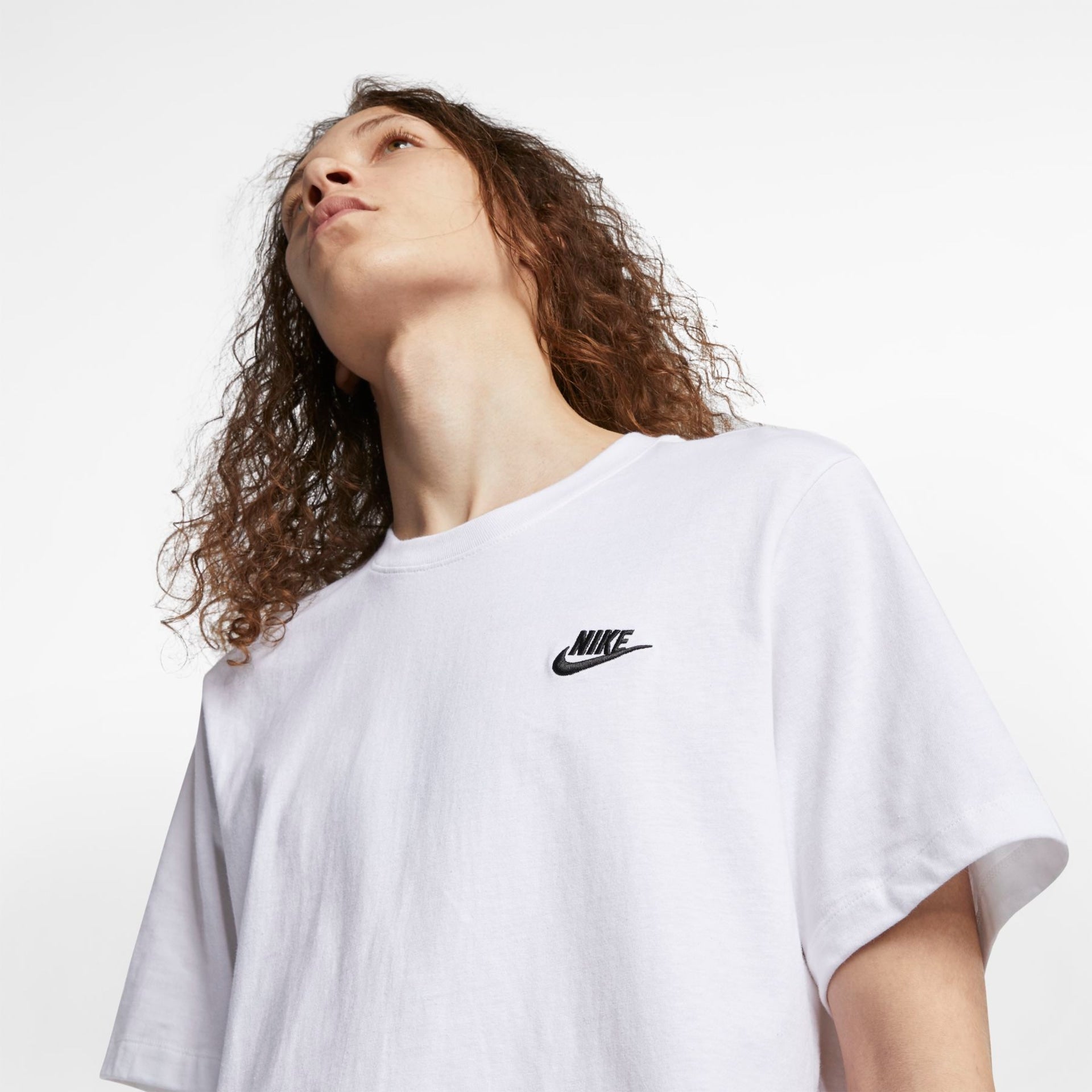 Camiseta Nike Sportswear Club Masculina