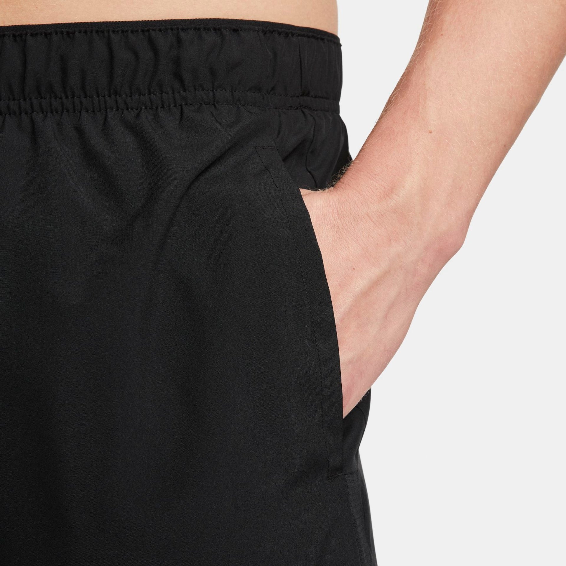 Shorts Nike Challenger Masculino