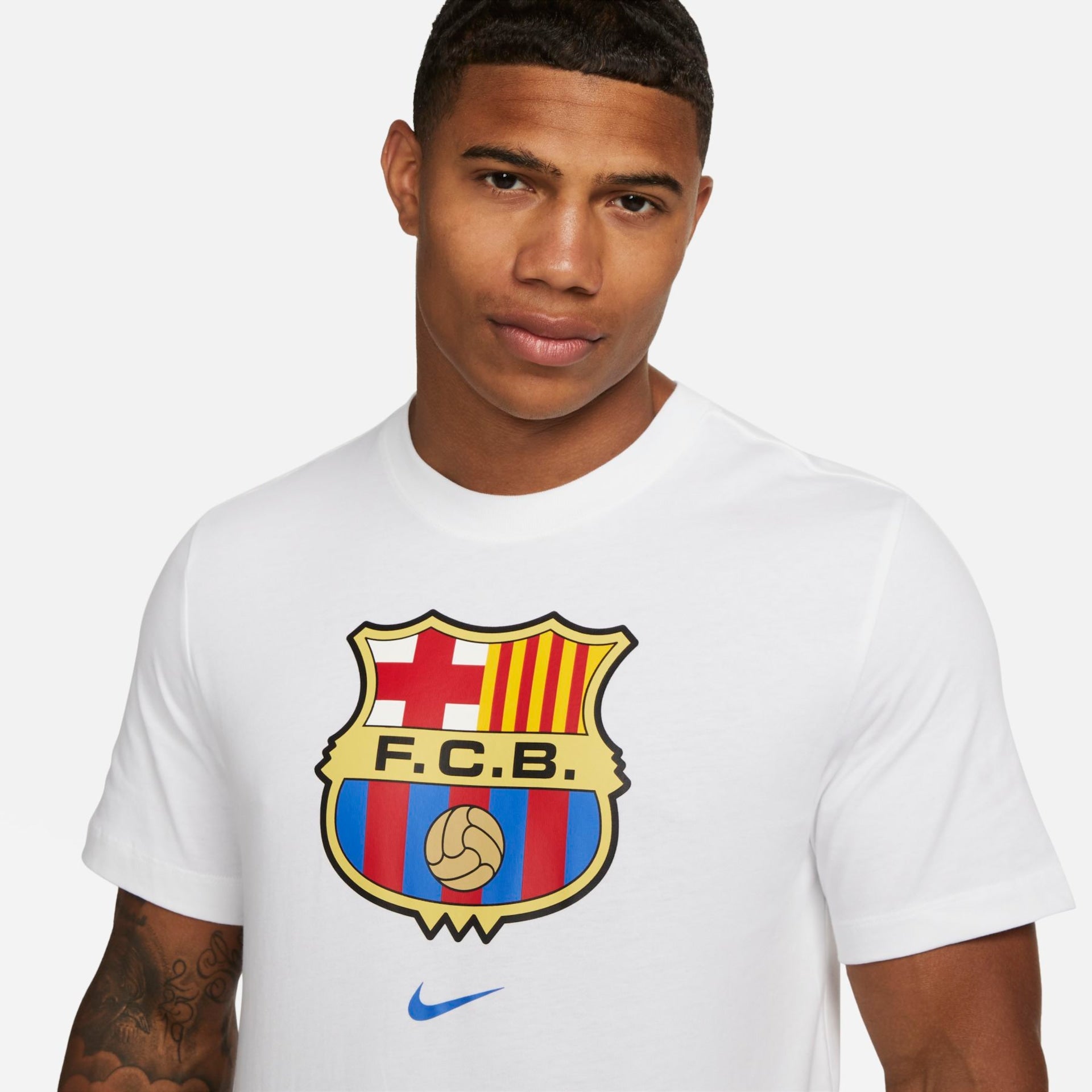 Camiseta Nike Barcelona Crest Masculina
