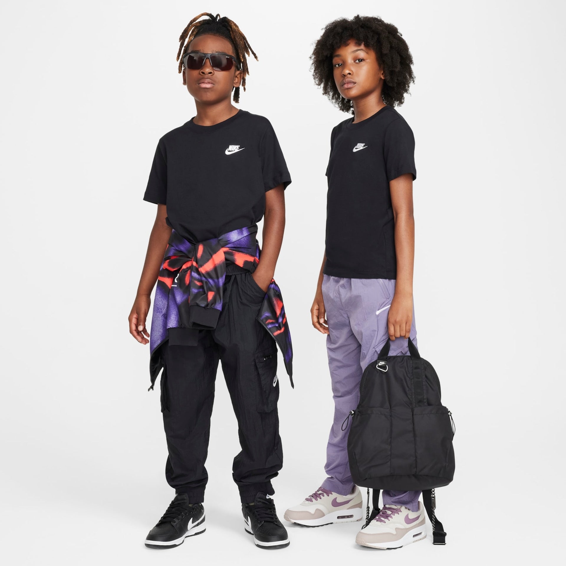 Camiseta Nike Sportwear Futura Infantil