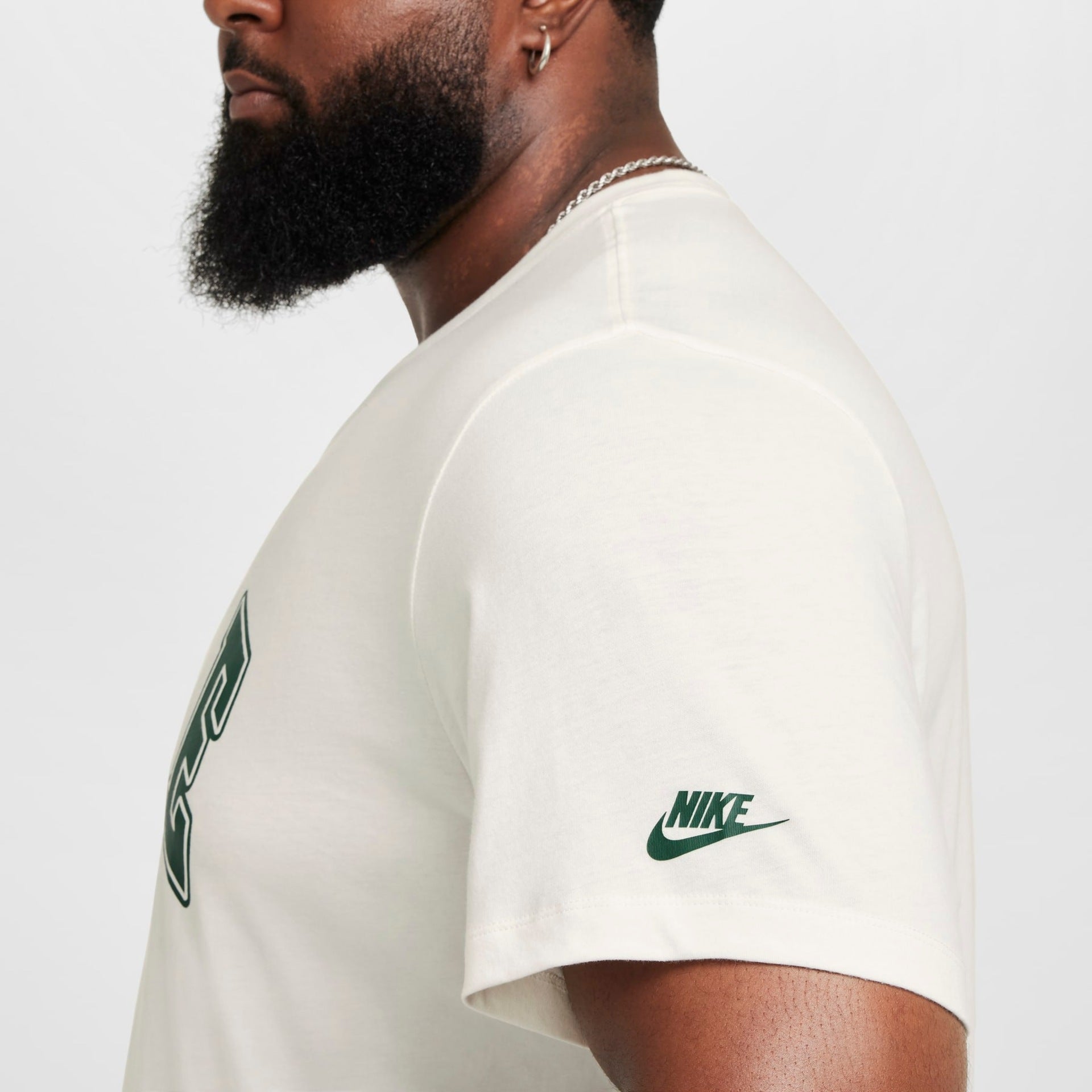 Camiseta Nike Sportswear Club Masculina