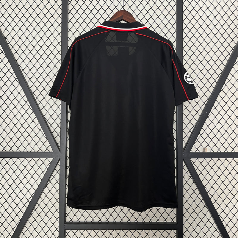 Camisa Ajax Retrô 98/99 Umbro - Branca e Preta