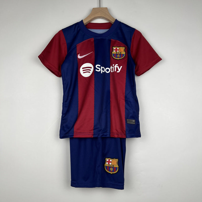 Kit Infantil Barcelona I 23/23 Nike - Azul e Grená