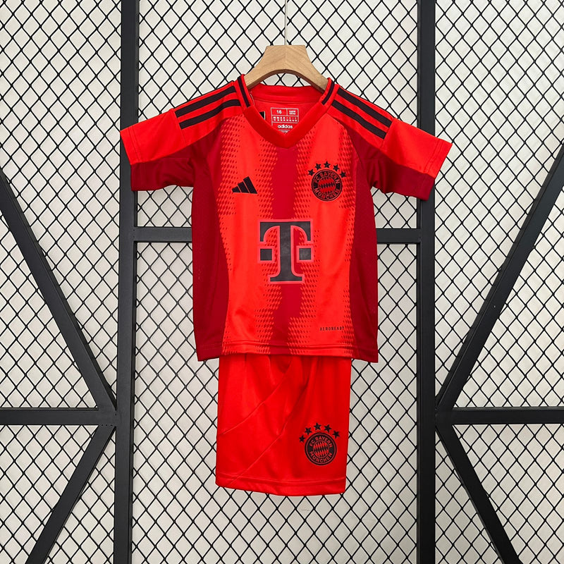 Estoque - Kit Infantil Bayern de Munique 24/25 Adidas - Vermelho e Preto
