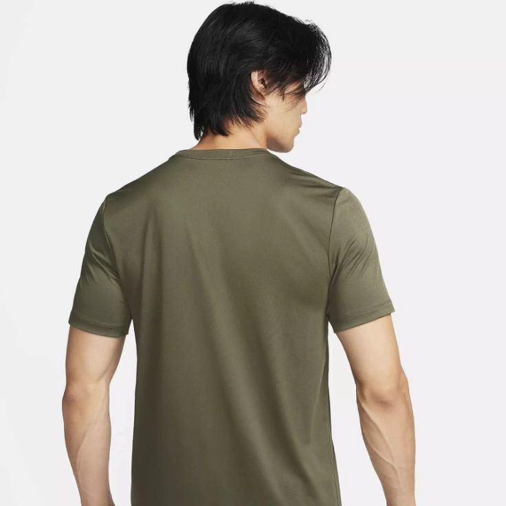 Camiseta Nike Dri-FIT Legend Masculina
