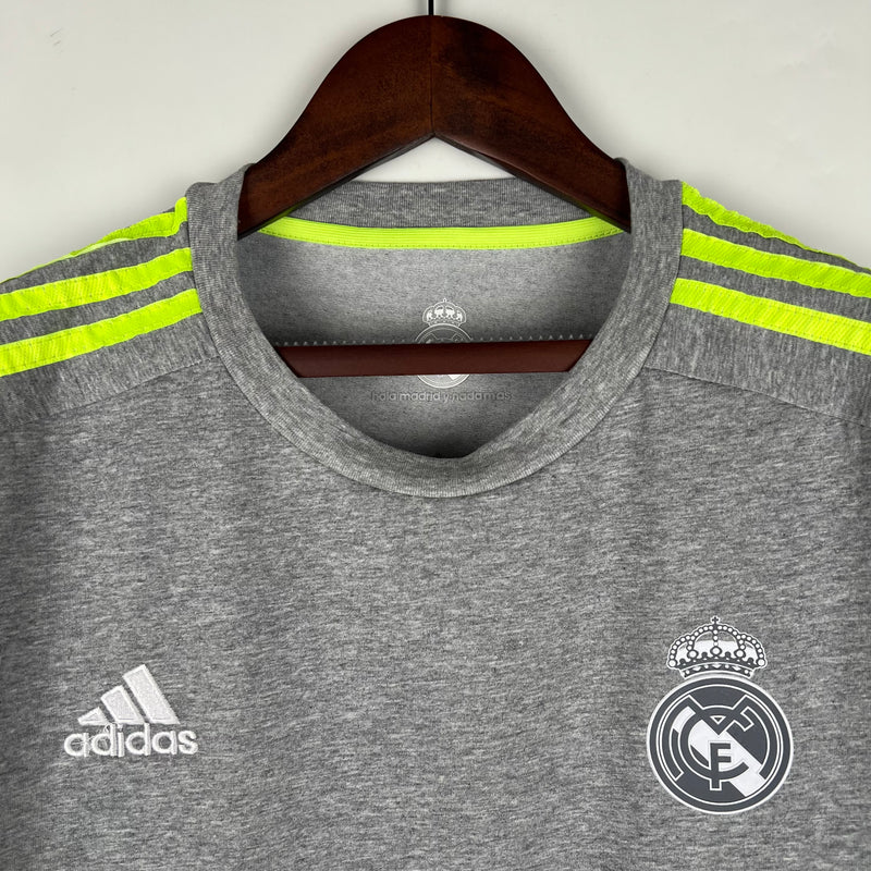 Camisa Real Madrid Retrô 15/16 Adidas - Cinza