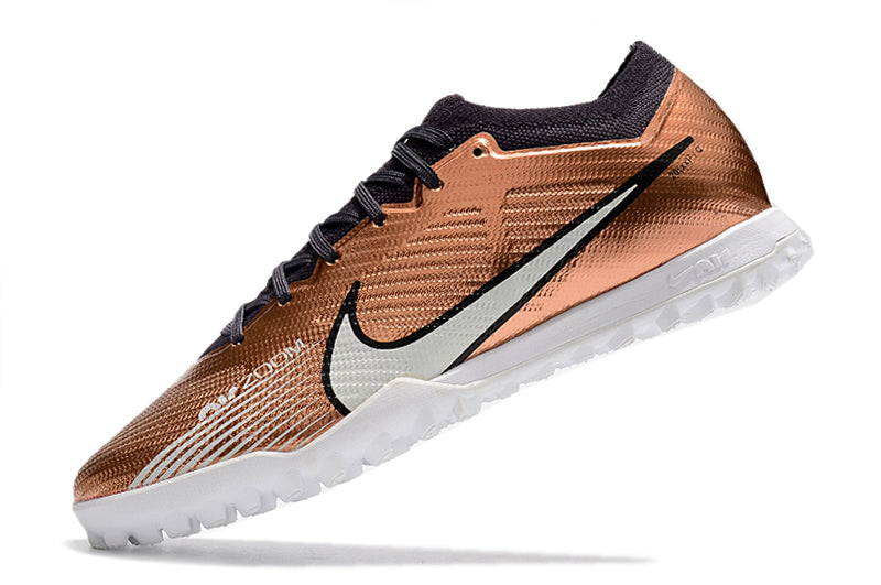 Chuteira Society Nike Air Zoom TF Marrom - Low